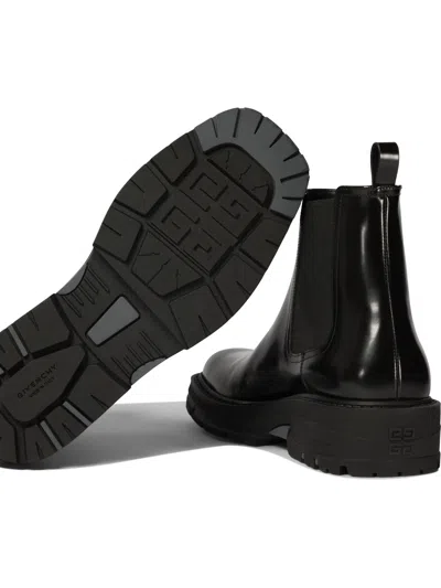 Givenchy Man Black Smooth Leather Chelsea Boot