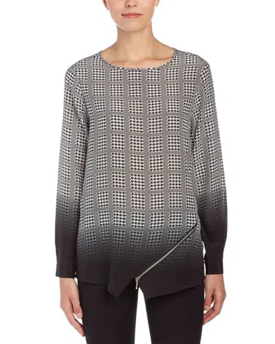 Dora Landa Top In Multi