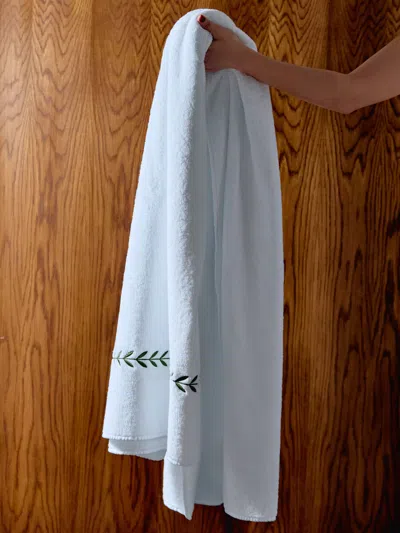 Heirlooms Laurel Leaf Embroidered Egyptian Cotton Super Jumbo Towel  Abask Luxury Gift