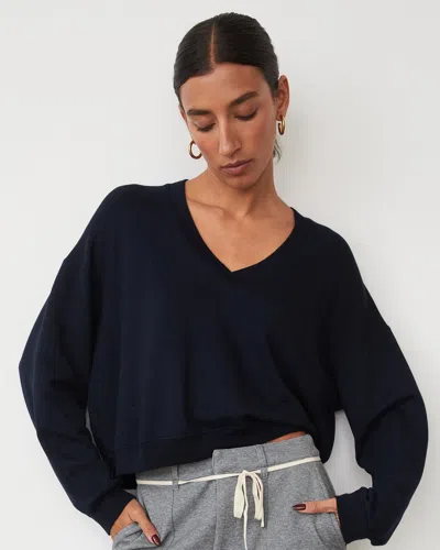 Monrow Softfleece Crop V Neck Sweatshirt In Dark Navy
