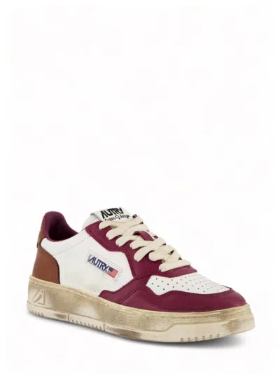 Shop Autry Medalist - Super Vintage Trainers In Multicolor