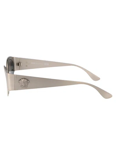 Versace Logo-plaque Oval-frame Sunglasses