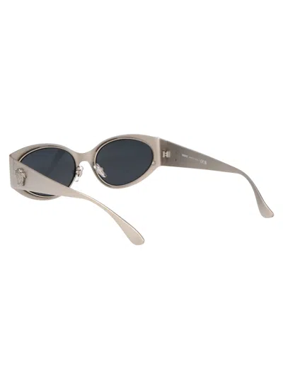 Versace Logo-plaque Oval-frame Sunglasses