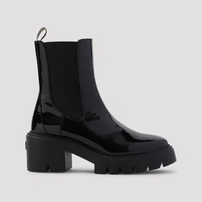 Stuart Weitzman 40mm Soho Chelsea Boots