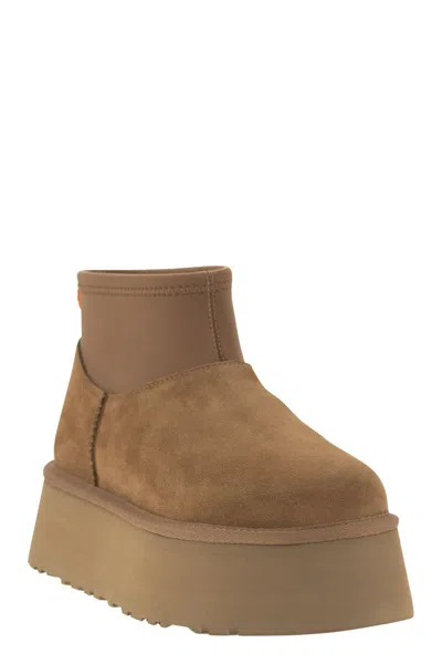 Ugg ® Women's Classic Mini Dipper Suede/neoprene/recycled Materials/polyester Classic Boots In Chestnut In Brown