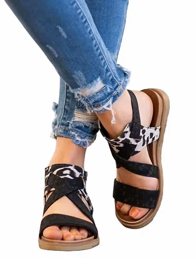 Very G Women's Jayla Sandals In Black/cream In Black