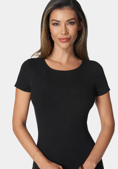 Bebe Short Sleeve Ribbed Midi Dress In Black