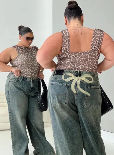 Princess Polly Curve Ribbon Stamp Wide Leg Jean In Antique Wash