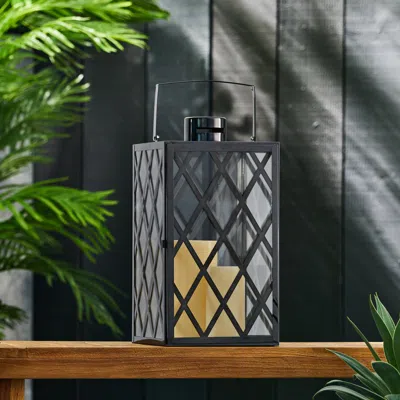 Streamdale Furniture Streamdale Gorgeous Stainless Steel Lantern With Lattice Pattern And Tempered Glass