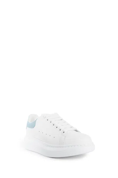 Alexander Mcqueen Larry Leather Sneakers In White