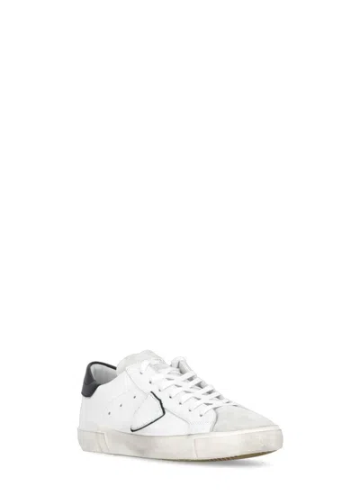 Philippe Model Distressed Effect Low-top Sneakers In White