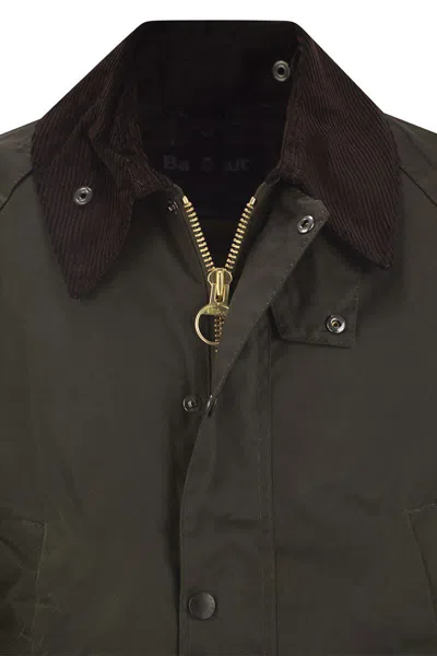 Barbour Beaufort Long Sleeved Snapped Jacket In Green