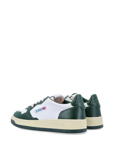 Autry Medalist Low Two Tone Sneakers In White And Mountain Green Leather In Green