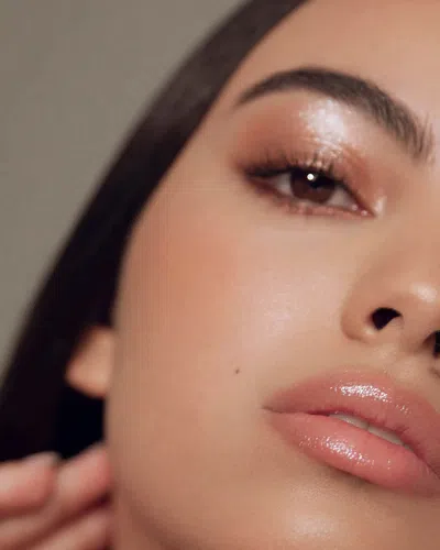 Roen Beauty Kiss My Liquid Lip Balm