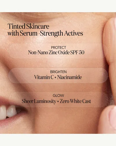 Iris & Romeo Weekend Skin Spf 50 + Vitamin C + Glow