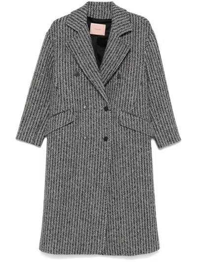 Twinset Twin-set Black And White Herringbone Coat In Neve/nero