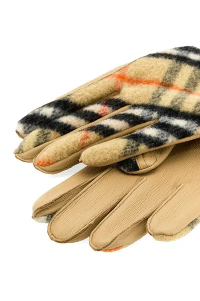 Burberry Check Wool Gloves In Beige O Tan