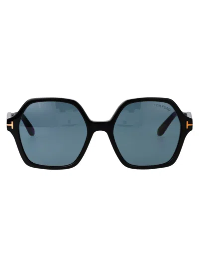Tom Ford Squared Sunglasses Ft1032 01 A In 01a Nero Lucido / Fumo