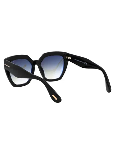 Tom Ford Squared Sunglasses Ft0939 01 B In 01b Nero Lucido / Fumo Grad