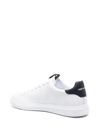 Tory Burch Double T Howell Leather Sneakers In White
