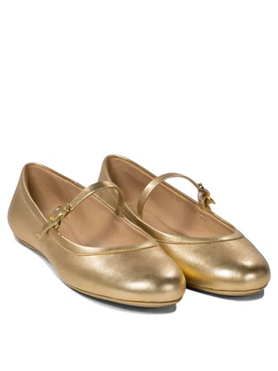 Gianvito Rossi Elegant Ballerina Flats With Ribbon Buckle