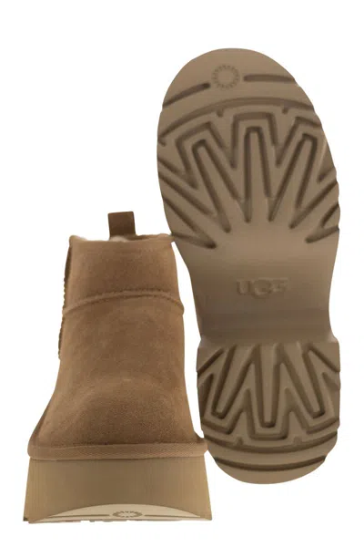 Ugg Chunky Sole Ankle Boots With Luxurious Sheepskin And Elevated Design