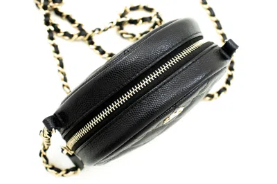Pre-owned Chanel Round Mini Black Leather Shoulder Bag ()