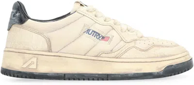 Autry Sup Vint Low Leat Padded