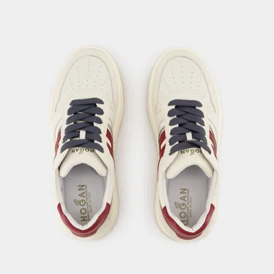 Hogan Sneakers With Perforated Toe Box And Contrasting Accents In Neutral