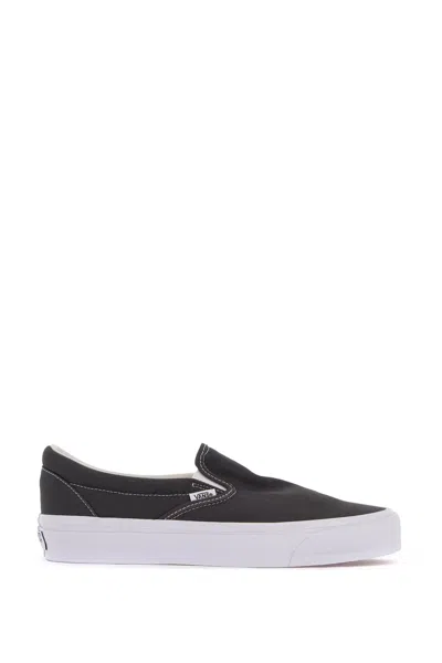 Vans Classic Black Canvas Slip-on Stackform Sneakers In Black