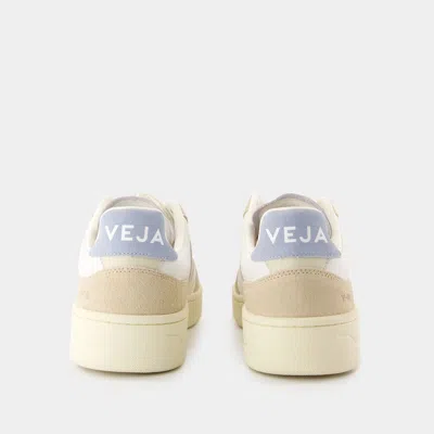 Veja V
