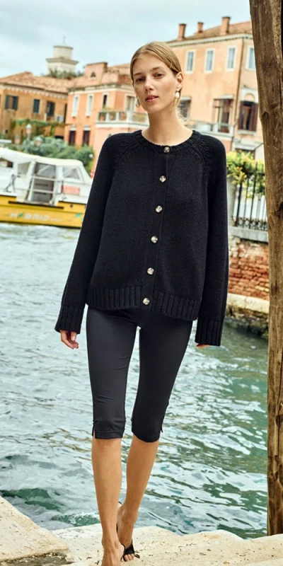 Ciao Lucia Valentine Jersey Capris Black