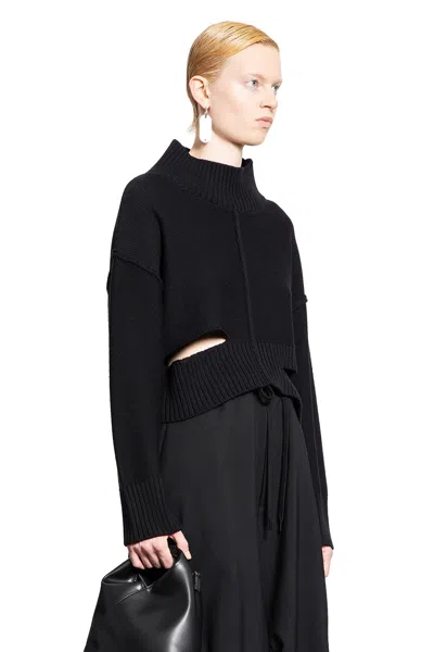 Mm6 Maison Margiela Maglione A Collo Alto Ritagliato In Black