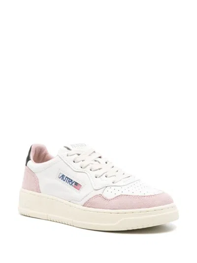 Autry Leather Sneakers With Contrast Heel Tab In White