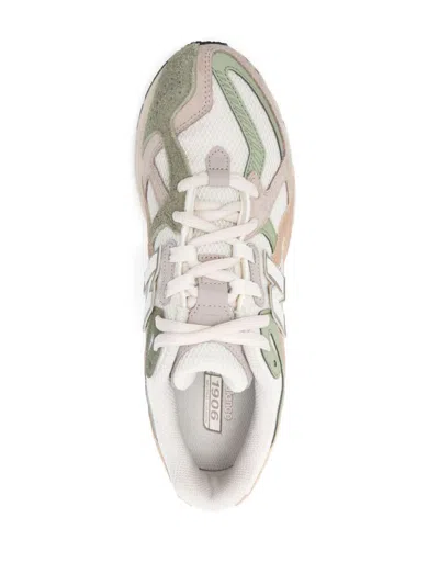 New Balance Multicolor Sneakers With Cushioned Sole And Unique Lacing In Beige