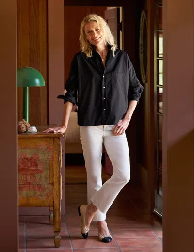 Frank & Eileen Oona In Black