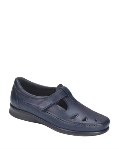 Sas Women's Roamer Slip On Loafer - Narrow In Navy In Blue