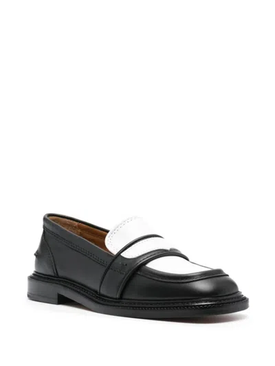 Maison Kitsuné Loafers In Black