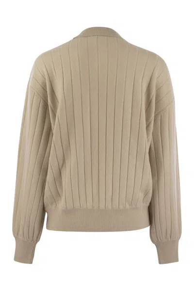 Brunello Cucinelli Women Cashmere V-neck Sweater With Necklace