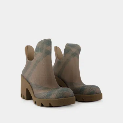 Burberry 65mm Marsh Checked Rubber Boots