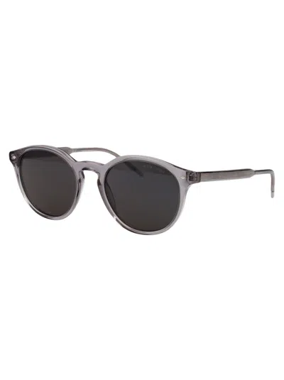 Giorgio Armani 0ar8211 Sunglasses In 6070r5 Transparent Grey