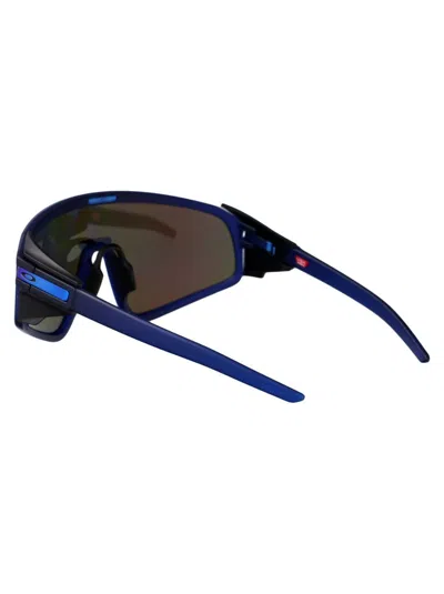 Oakley Sunglasses In 940406 Matte Transparent Navy