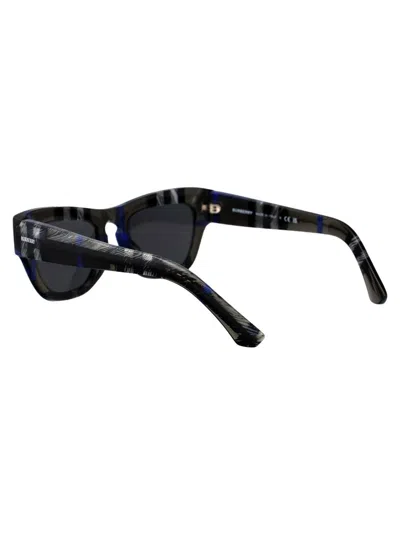 Burberry Squared Sunglasses 0 Be4440 U 414787 In Check Lichen