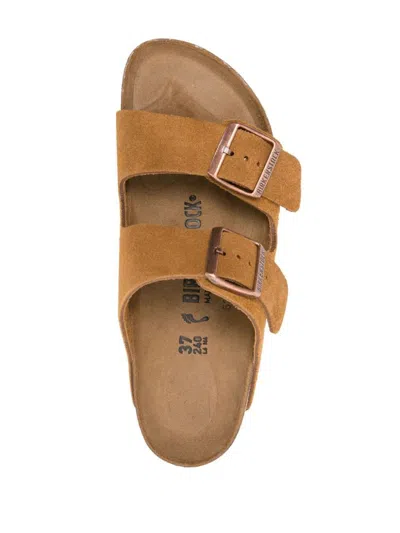 Birkenstock Buckle Detailed Slip-on Sandals In Brown