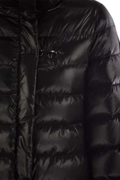 Fay Cape In Black Lightweight Nylon