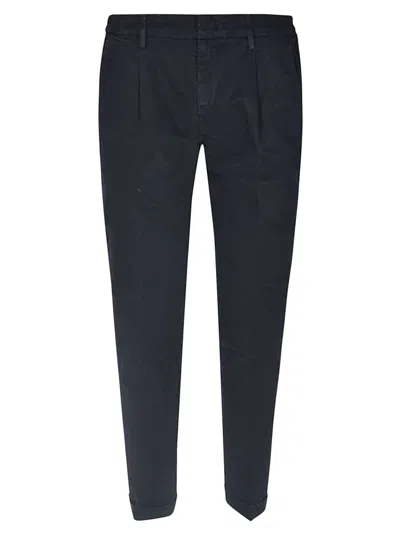 Fay Trendy And Comfortable Trousers