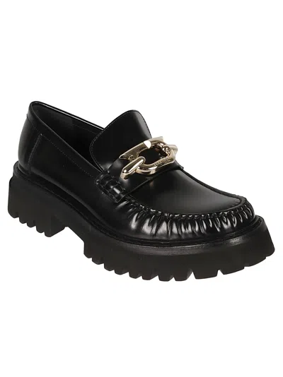 Ferragamo Gancini Hook-buckle Leather Loafers For Women In Black
