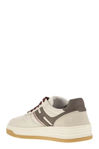 Hogan H630 Leather Sneakers