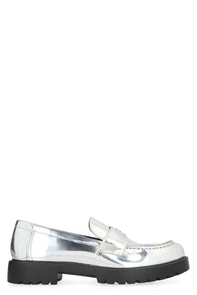 Tory Burch Metallic Medallion Classic Lug-sole Loafers In Silver