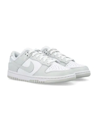Nike Dunk Low Sneakers